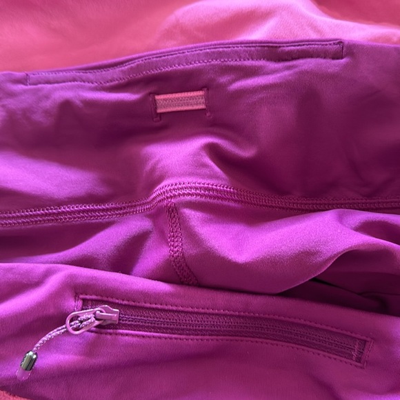 Lululemon Skort Size 10 ❤️❤️ - Picture 4 of 5